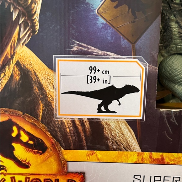 Jurassic World Dominion Super Colossal Giganotosaurus Dinosaur Toy NEW - Picture 2 of 10